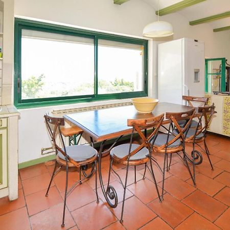 Cozy Home In Sete With Outdoor Swimming Pool Eksteriør billede