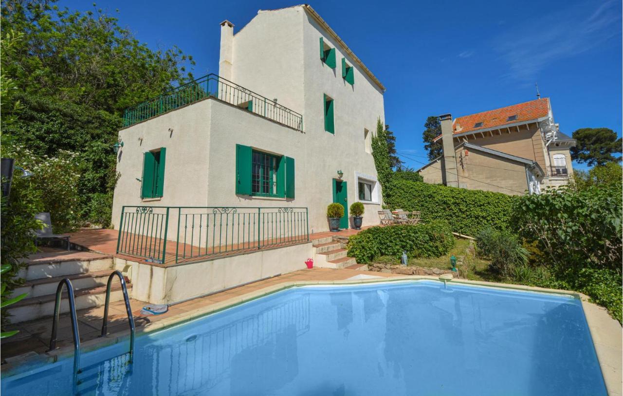 Cozy Home In Sete With Outdoor Swimming Pool Eksteriør billede