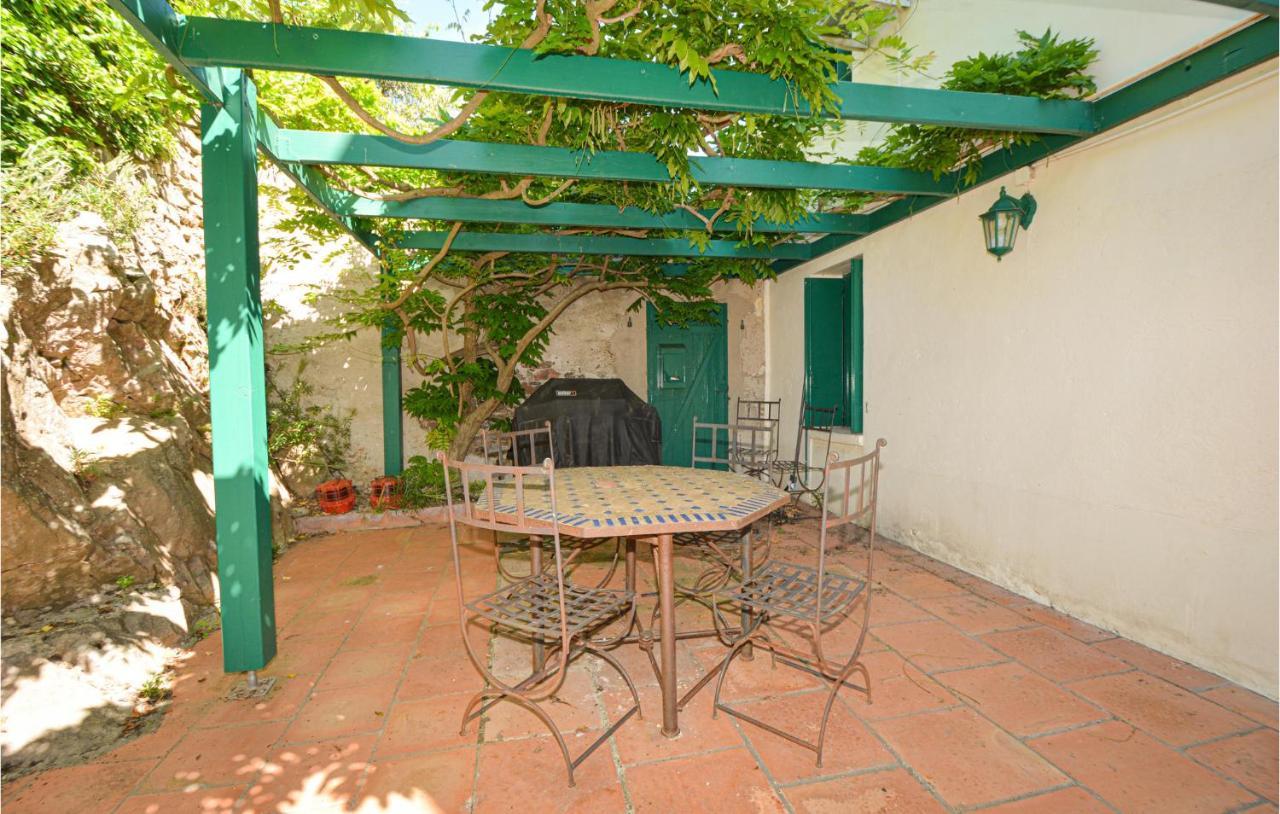 Cozy Home In Sete With Outdoor Swimming Pool Eksteriør billede