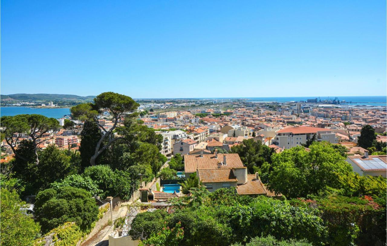 Cozy Home In Sete With Outdoor Swimming Pool Eksteriør billede